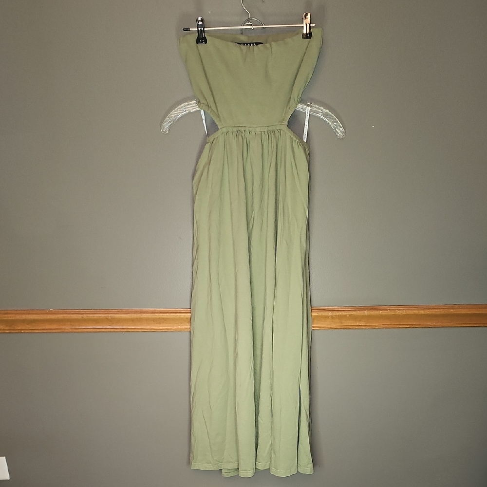 Chic Backless Green Maxi Dress